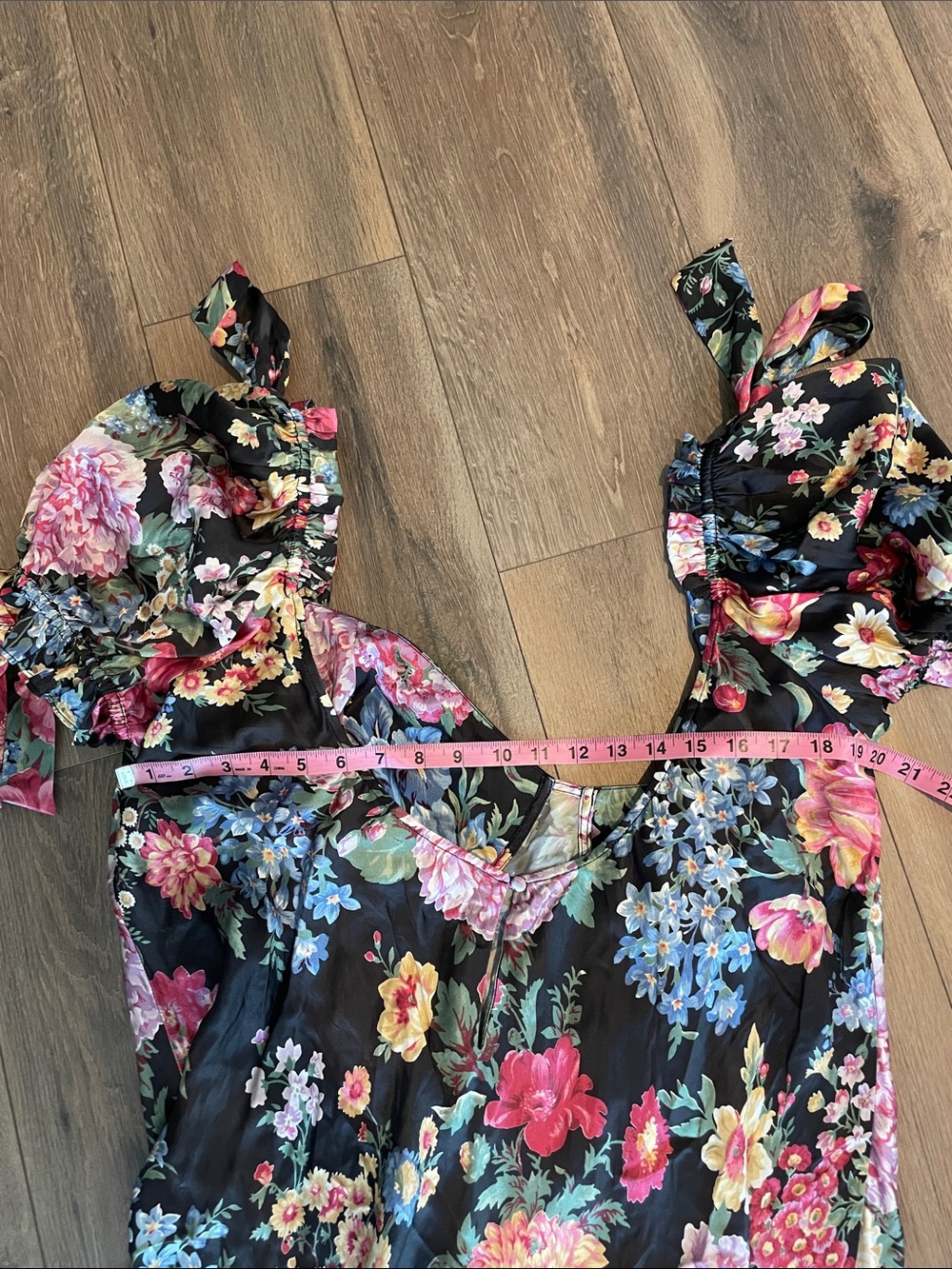 SELKIE Puff Sleeve Midi Dress- size 5X - Picture 5 of 8